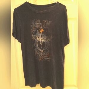 Bon Jovi black T shirt 1993 tour size Large